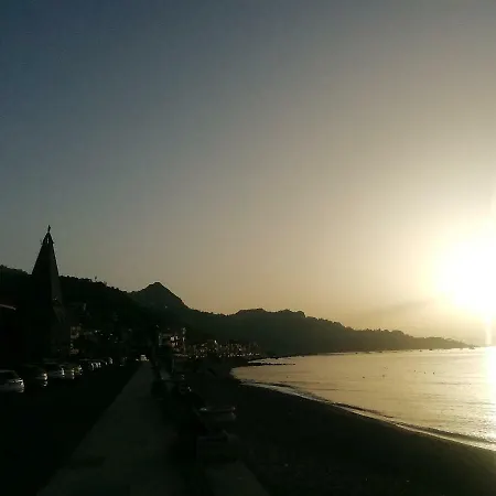 公寓 Zi Dima 贾迪尼-纳克索斯